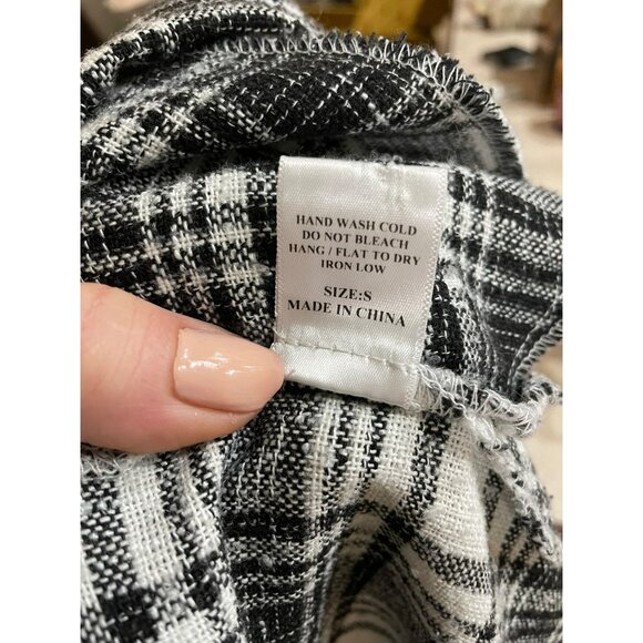 Vici Small Plaid Button-Down Longline Shirt Jacket In Black & White Oversized Si - Picture 8 of 10